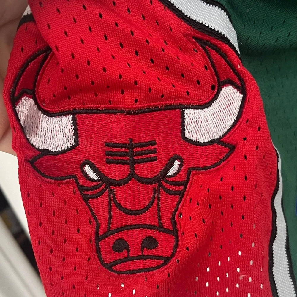 Just Don Chicago Bulls Green 2008-2009 Shorts XXL